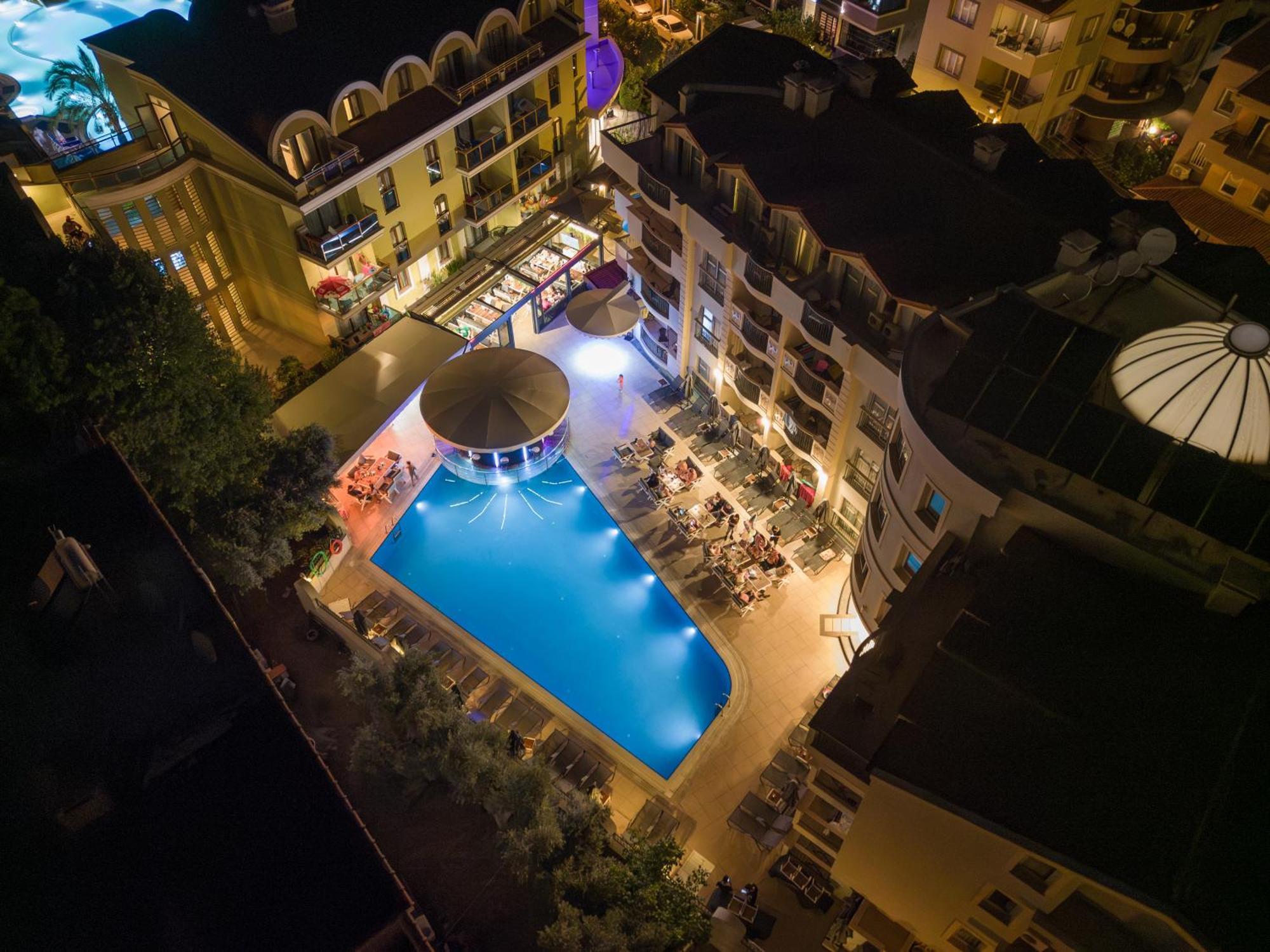 Club Karakas Apart Otel Мармарис Экстерьер фото