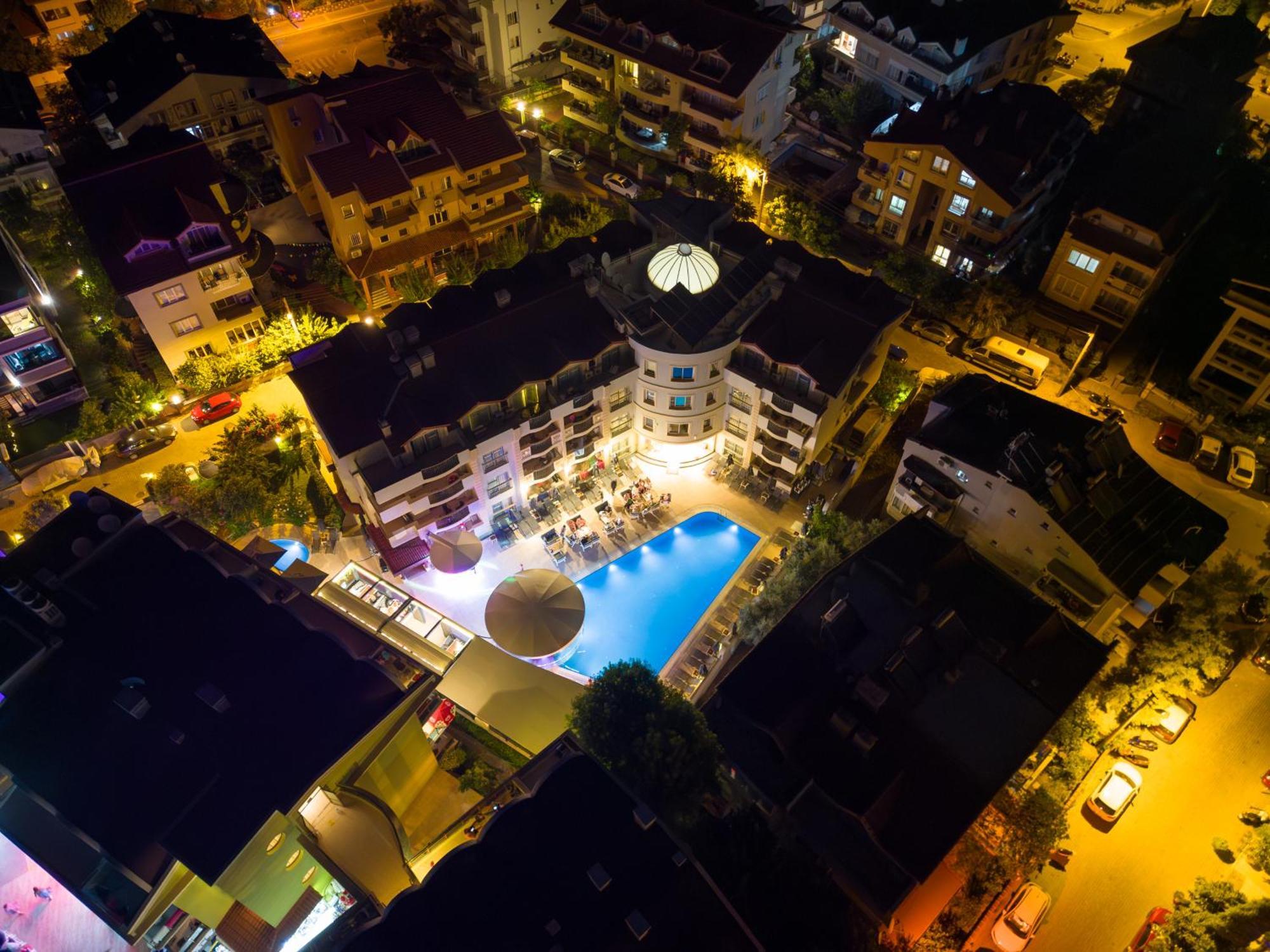 Club Karakas Apart Otel Мармарис Экстерьер фото
