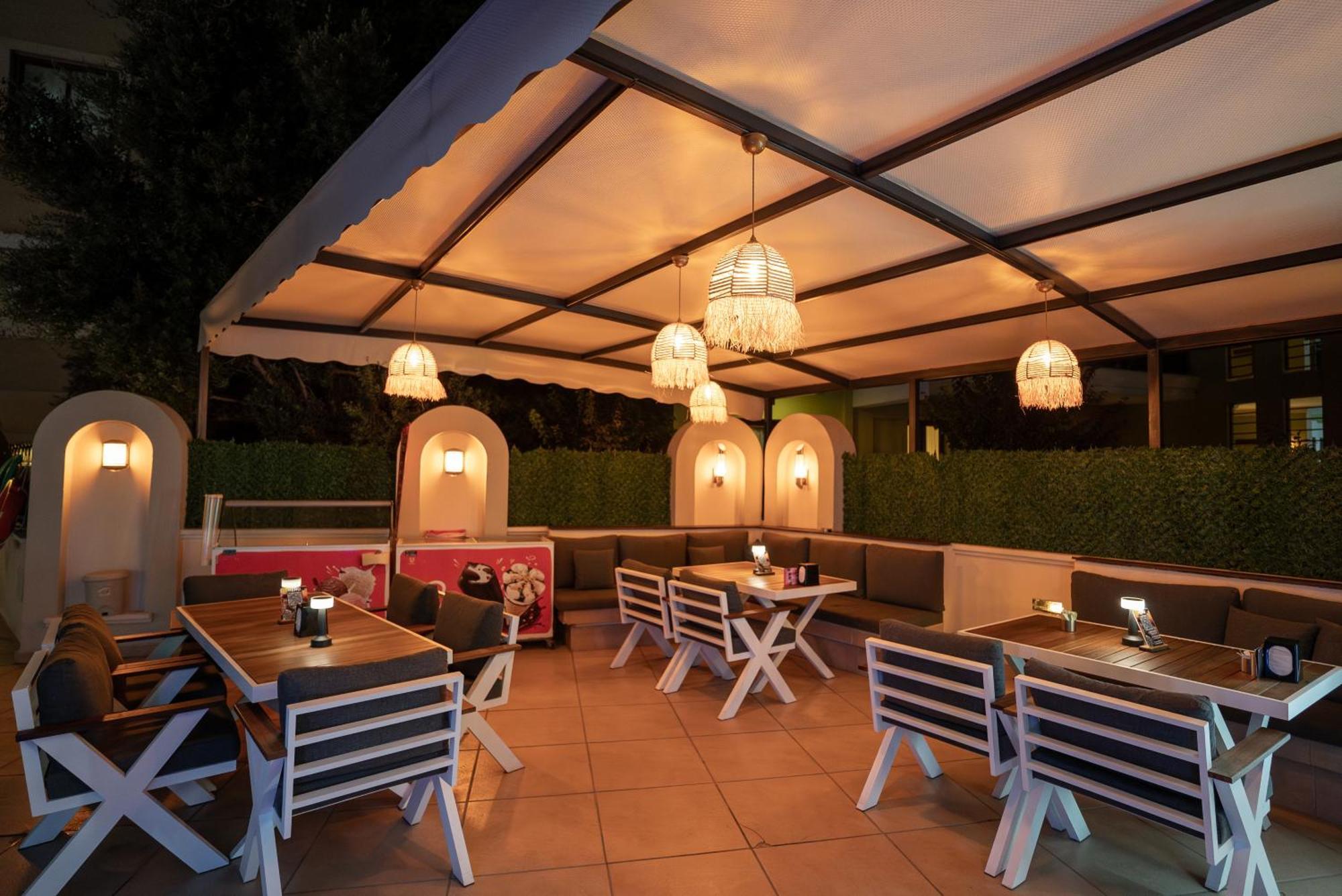Club Karakas Apart Otel Мармарис Экстерьер фото