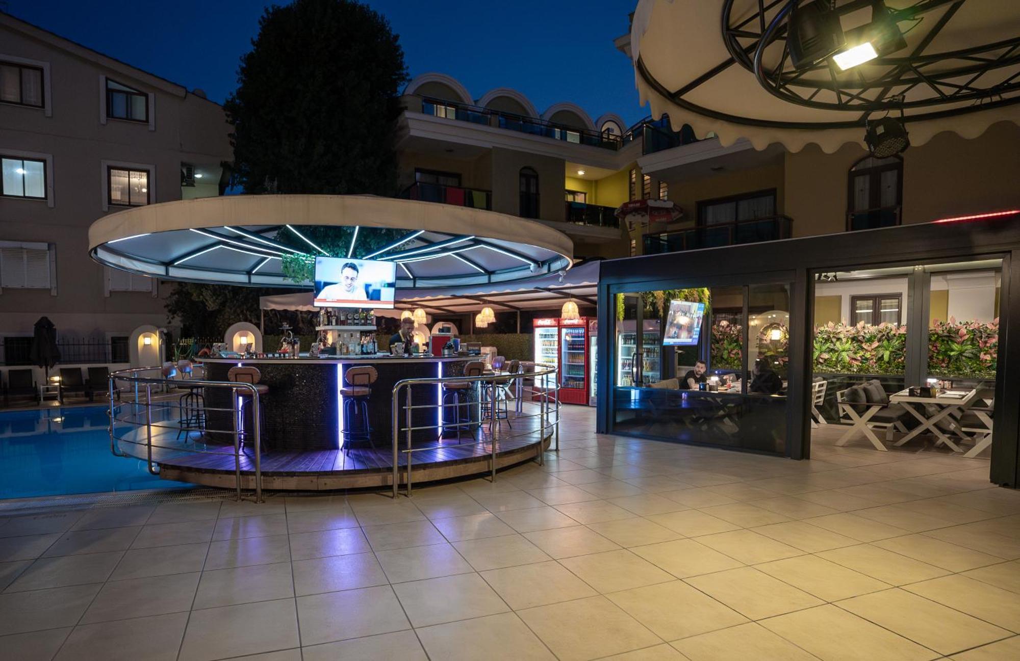 Club Karakas Apart Otel Мармарис Экстерьер фото